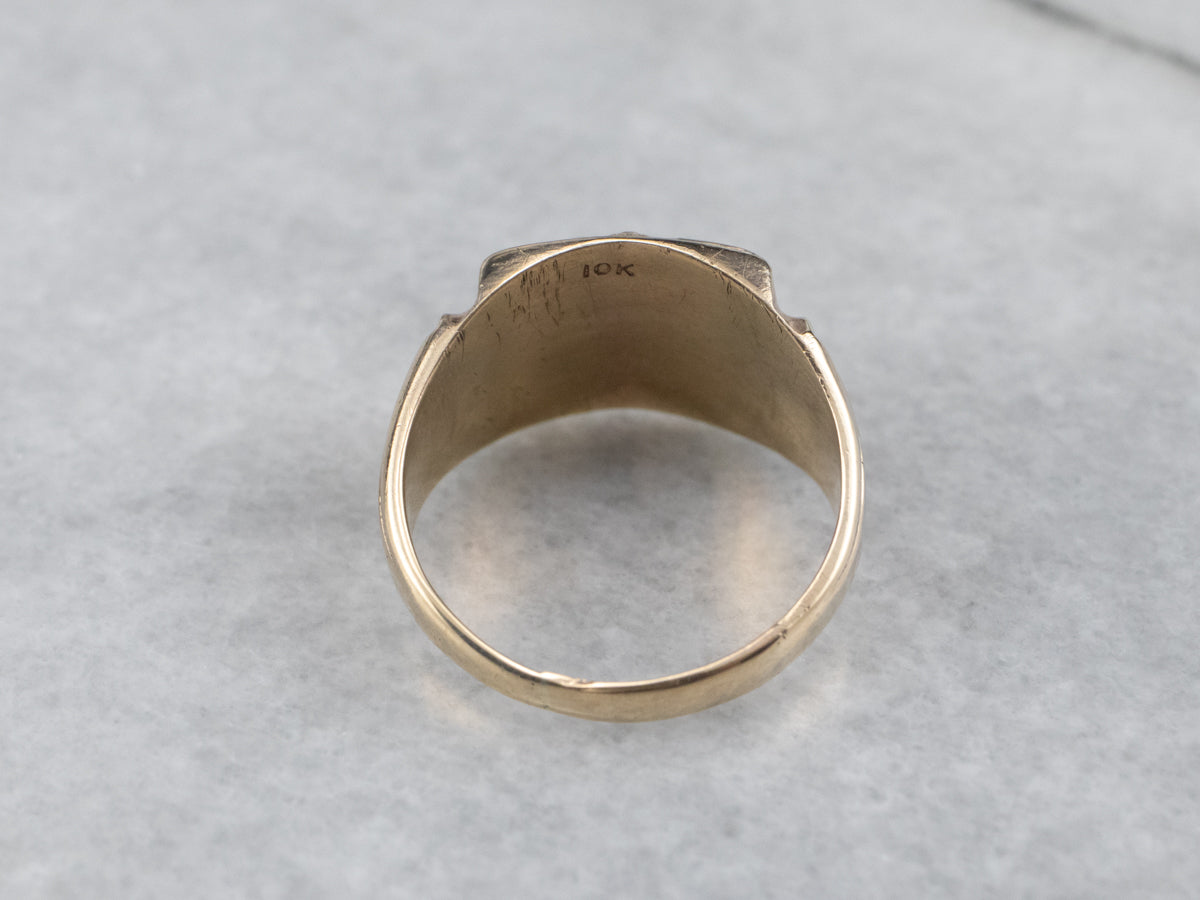 Anillo tipo sello de oro estilo militar