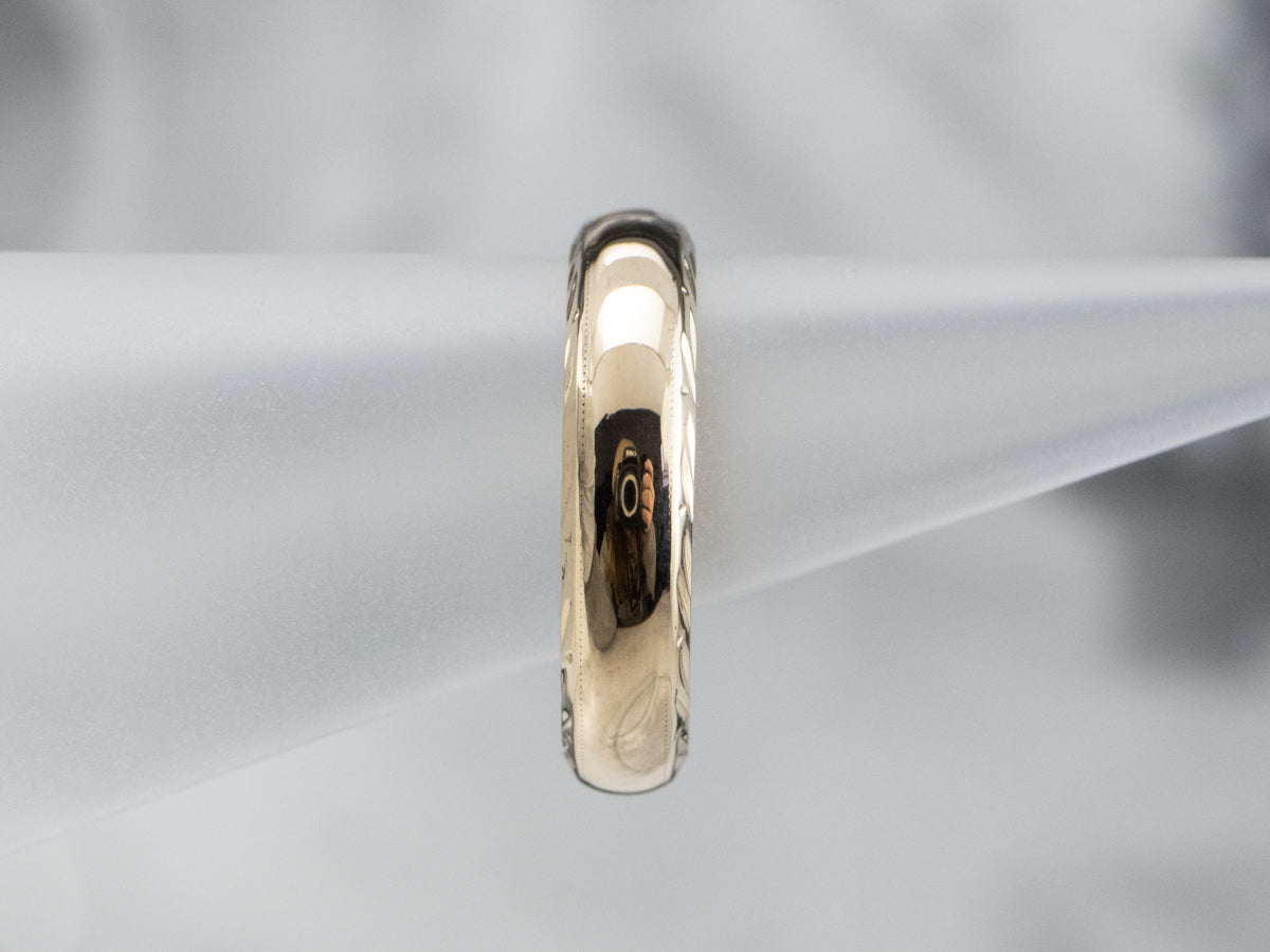 1940s Pattern Edge Gold Band