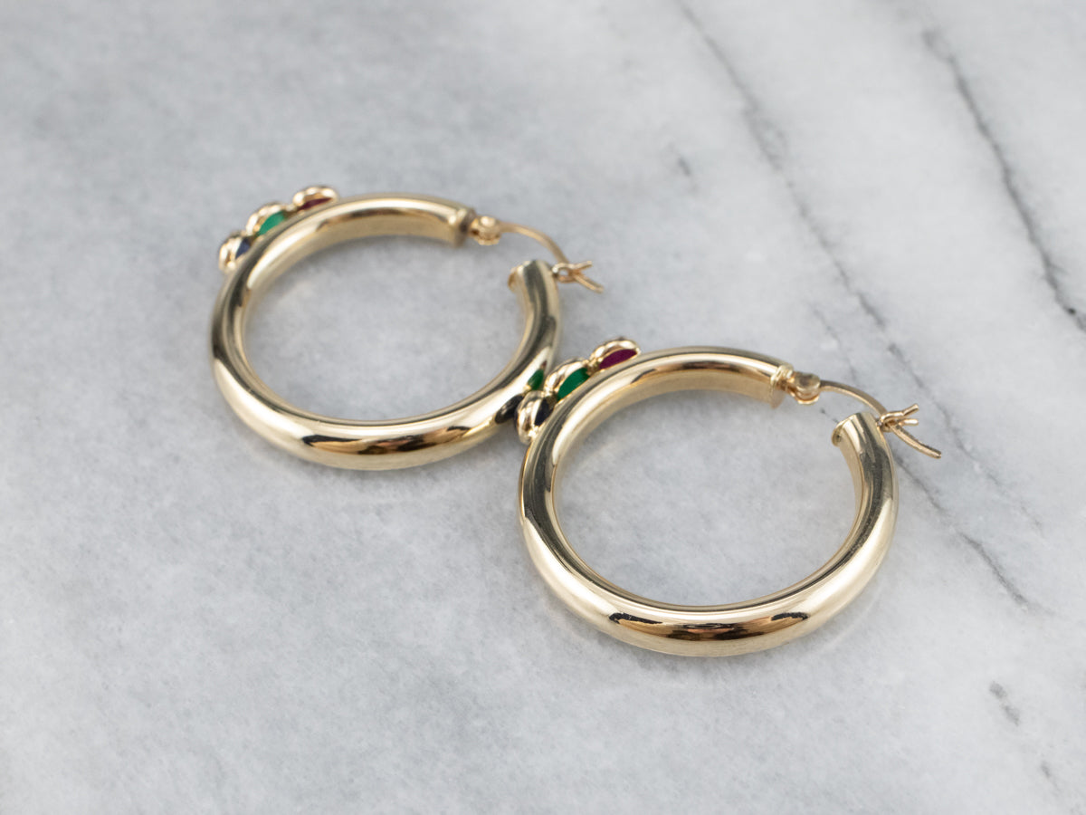 Pendientes de aro de ónix verde rubí y zafiro