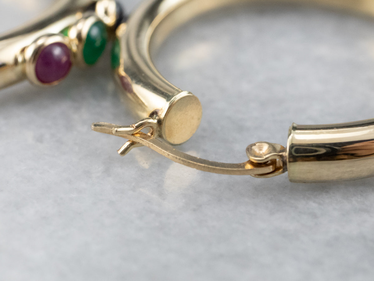 Pendientes de aro de ónix verde rubí y zafiro