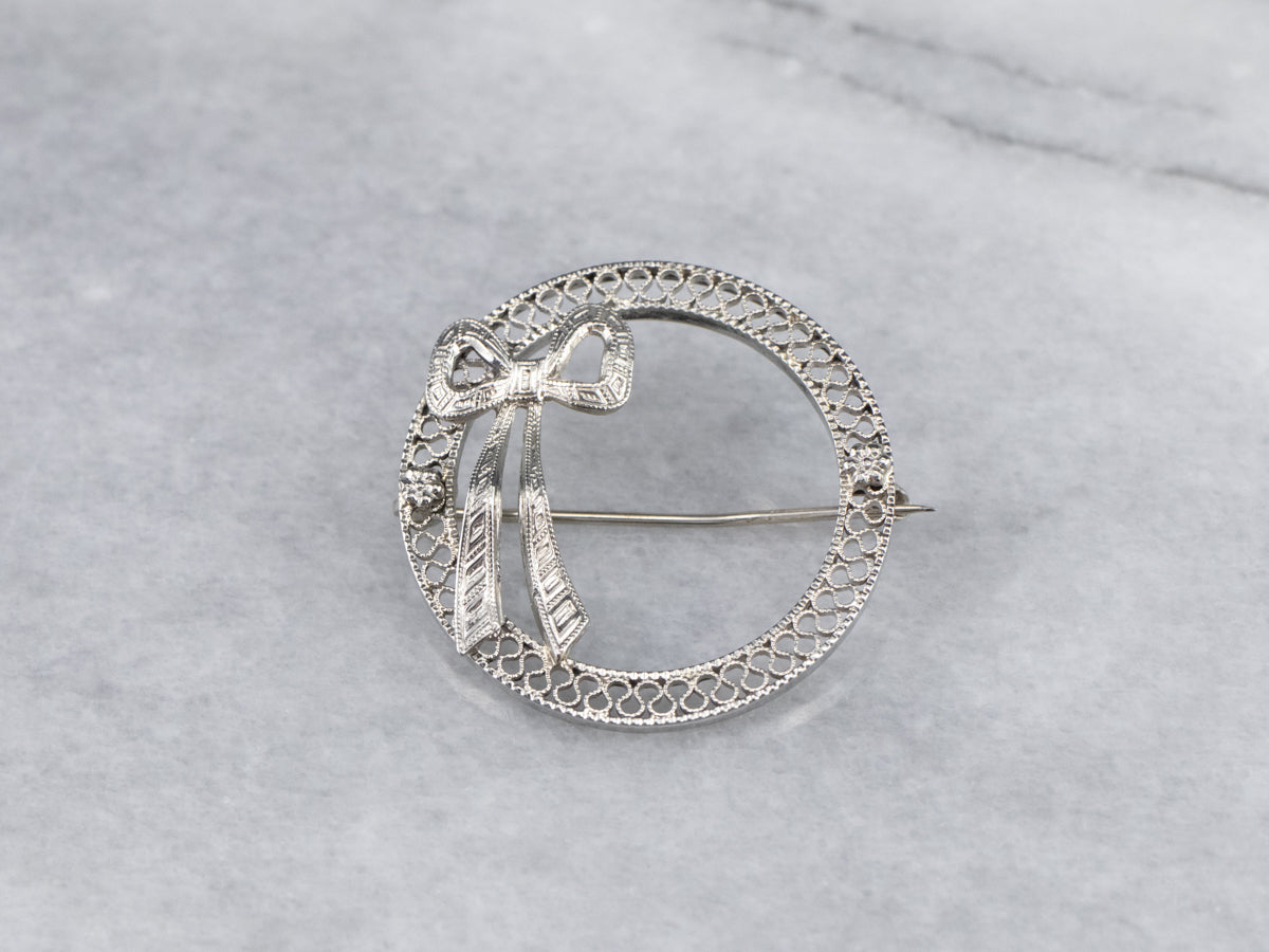 Retro Era Gold Filigree Circle Pin