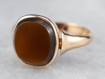 Retro Carnelian and Gold Solitaire Ring