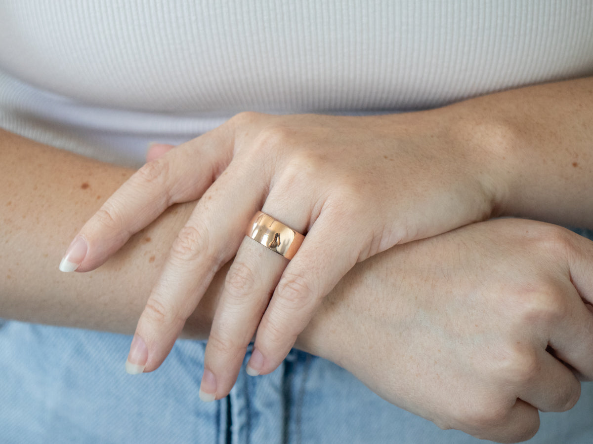 Antique Rose Gold Unisex Wedding Band