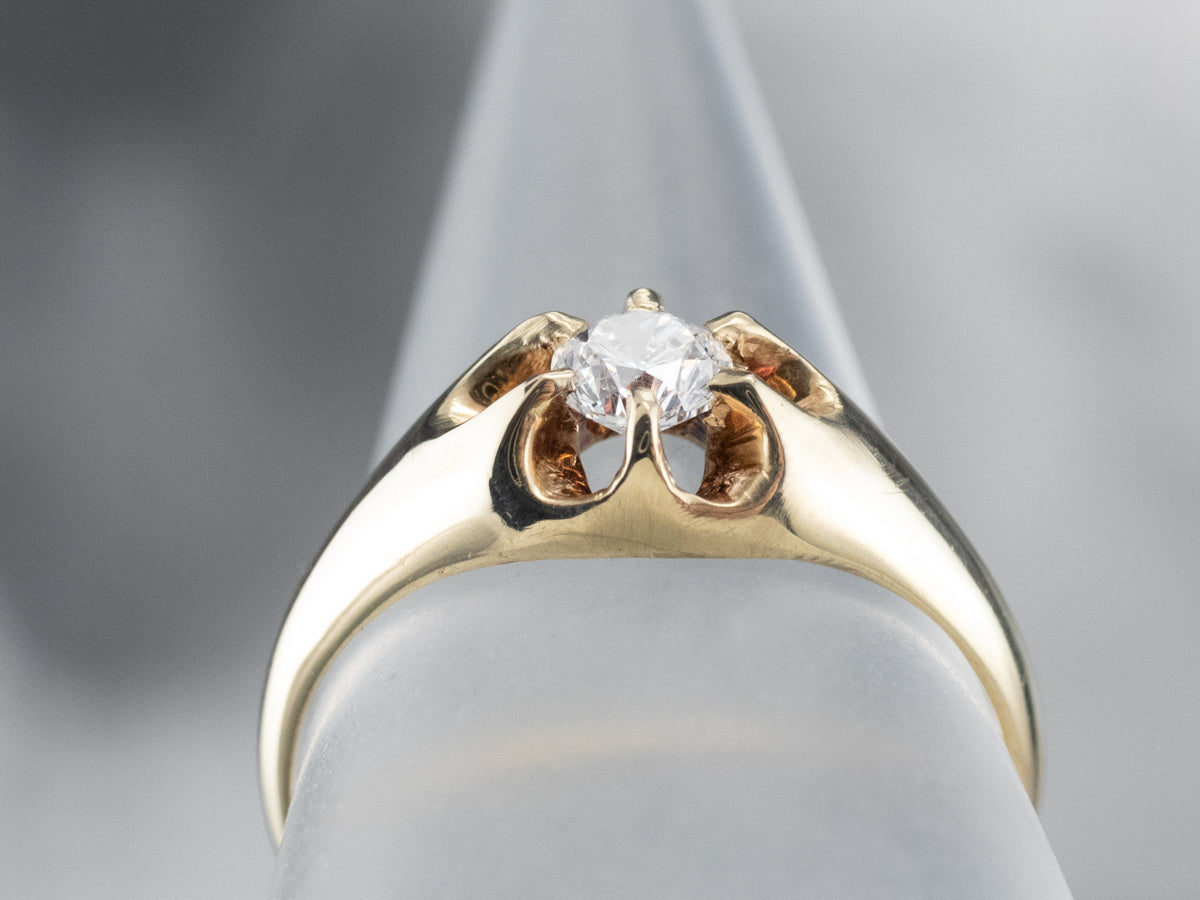 Anillo de compromiso de diamantes engastado Belcher antiguo