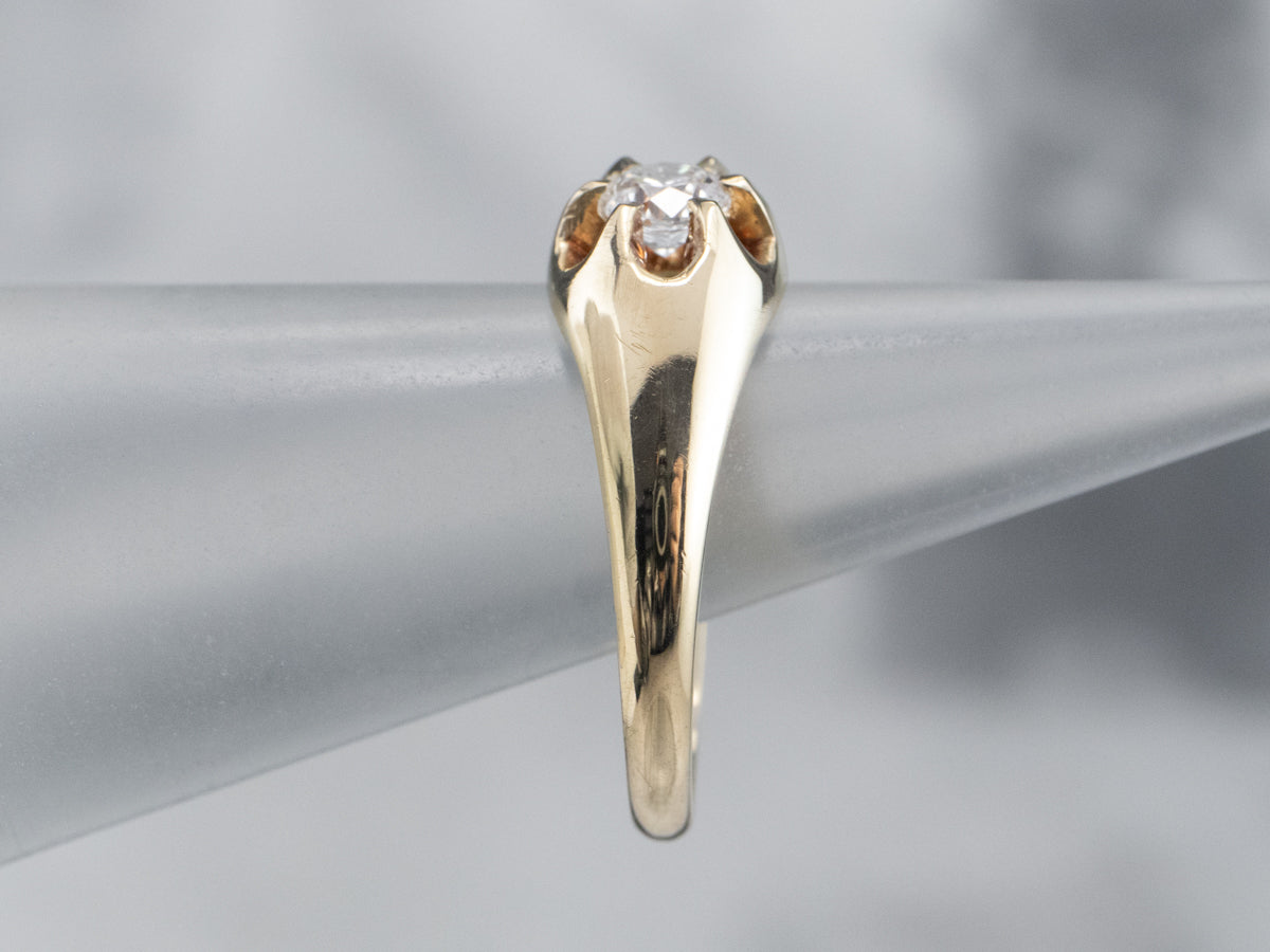 Anillo de compromiso de diamantes engastado Belcher antiguo