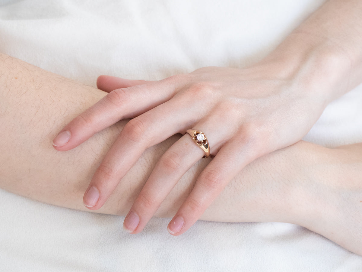 Anillo de compromiso de diamantes engastado Belcher antiguo