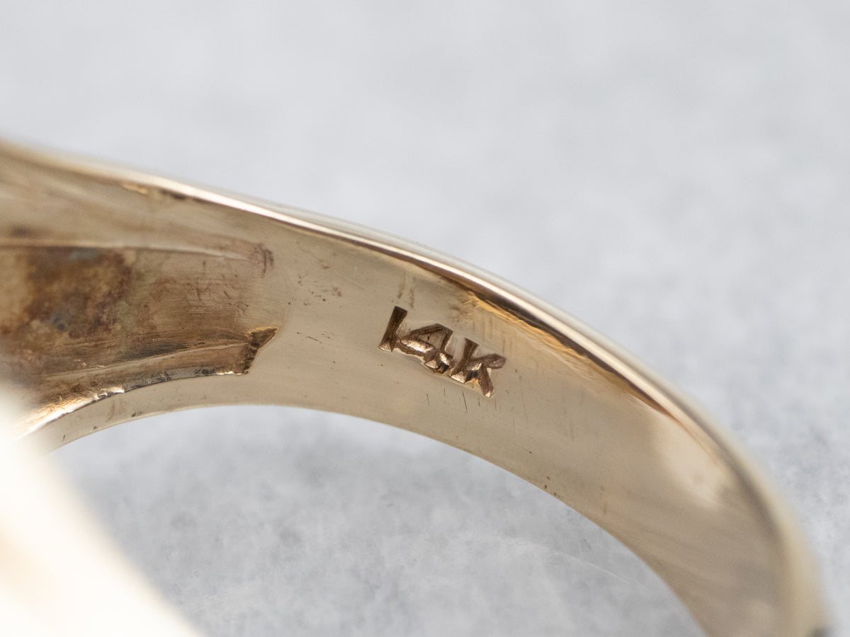 Anillo llamativo de ónix negro clásico para hombre