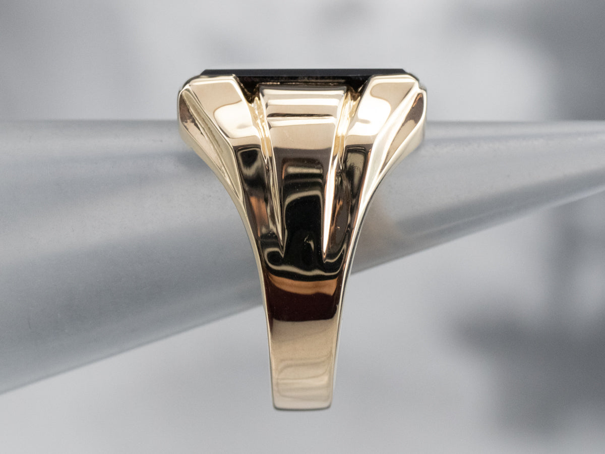 Anillo llamativo de ónix negro clásico para hombre