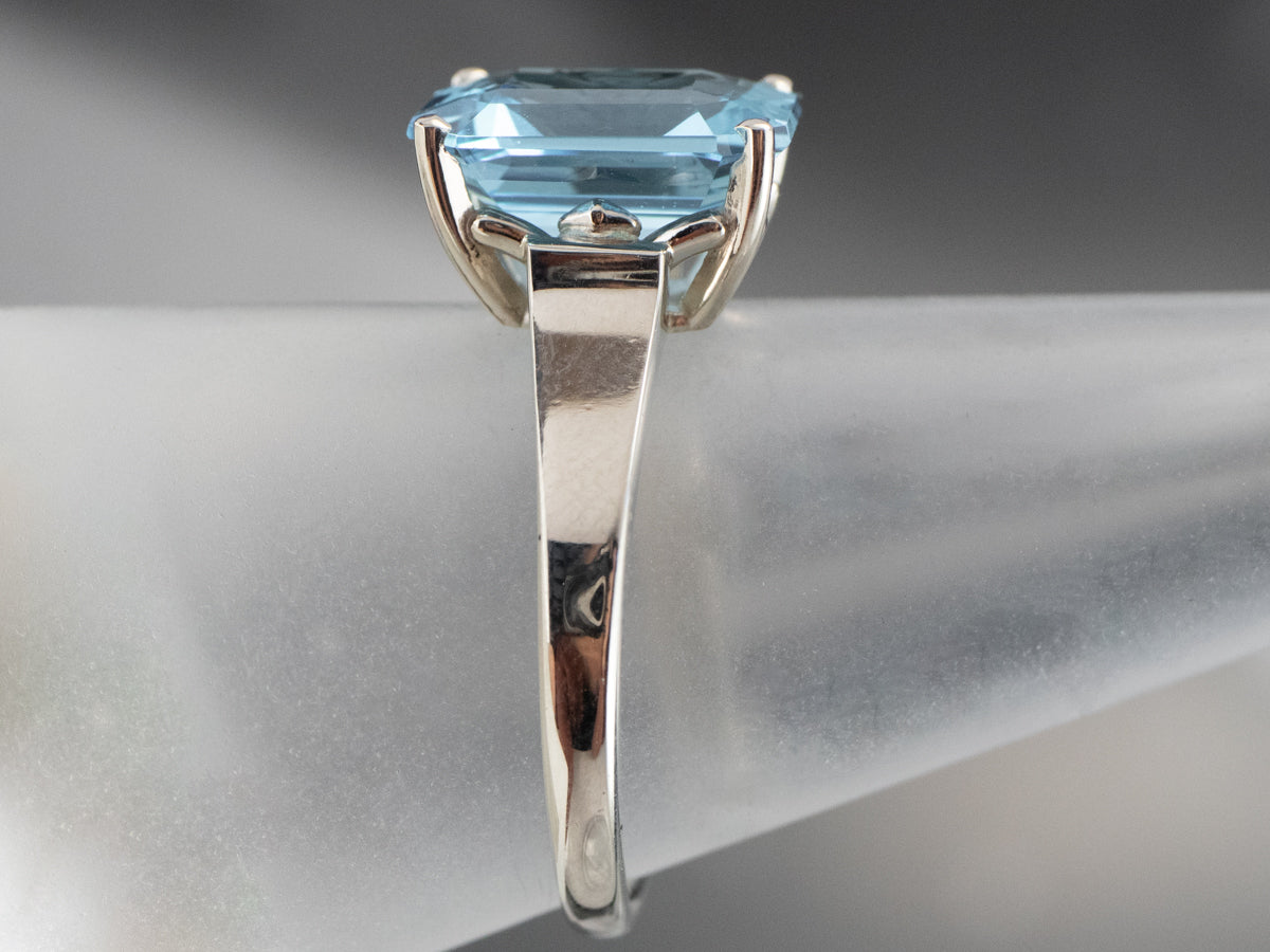 White Gold Blue Topaz Cocktail Ring