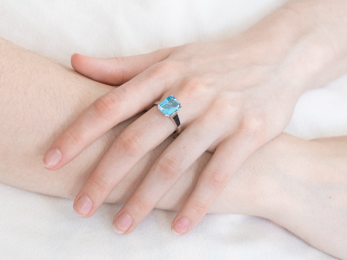 White Gold Blue Topaz Cocktail Ring