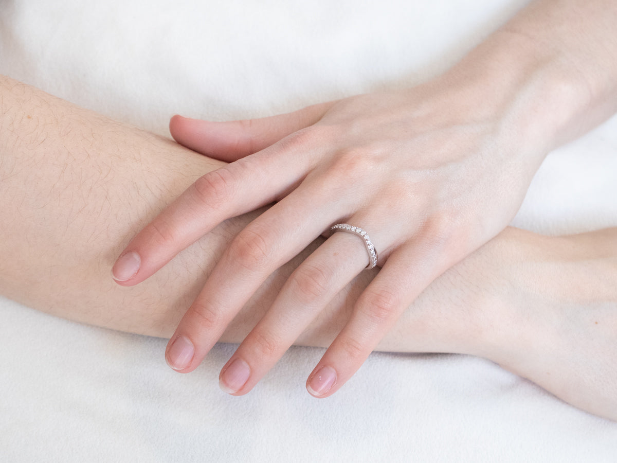 Banda protectora de diamantes curvada