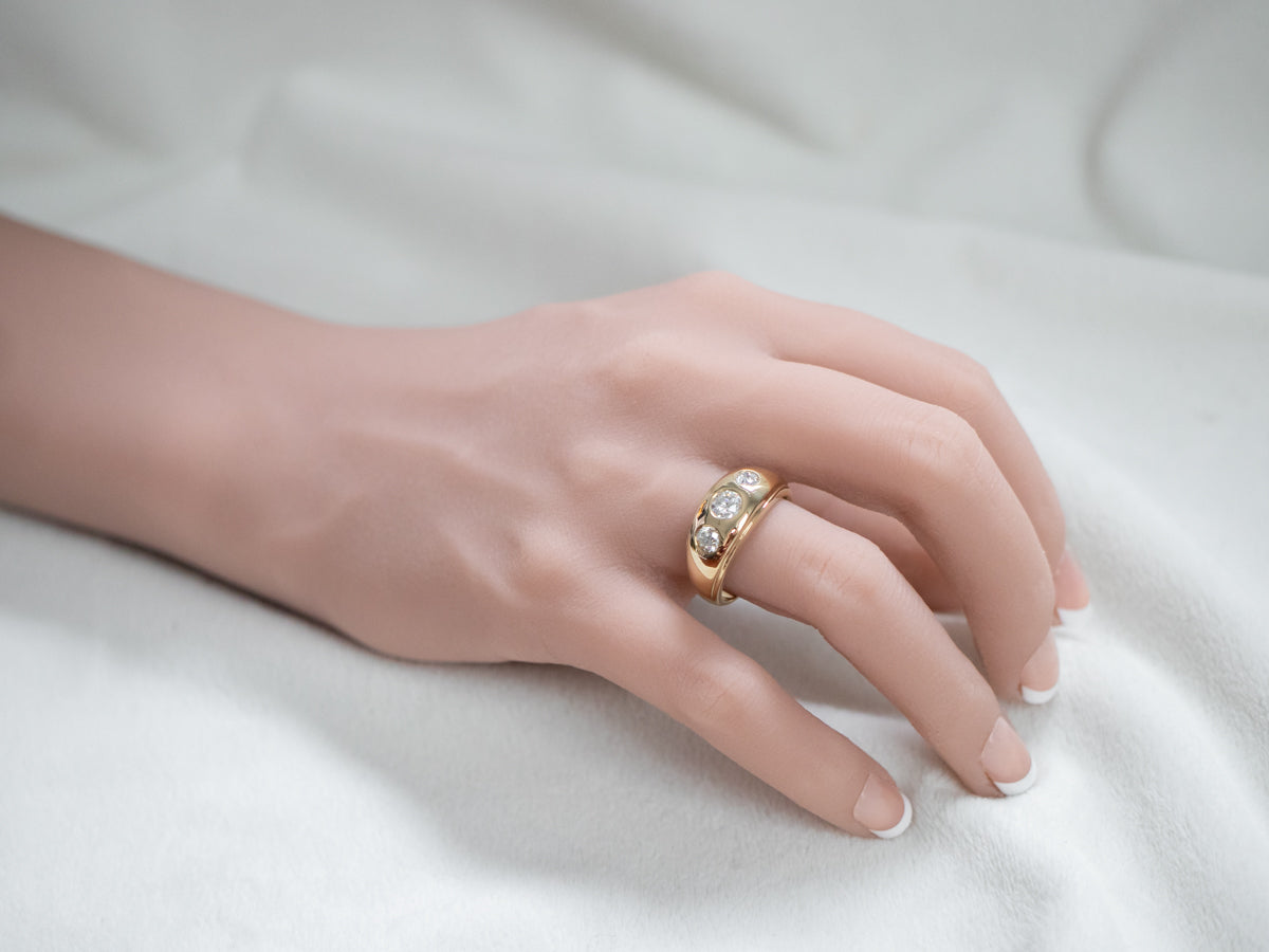 Alianza de diamantes de talla europea antigua