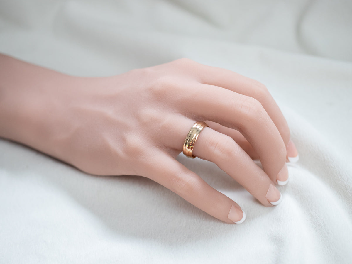 Yellow Gold Ridged Band