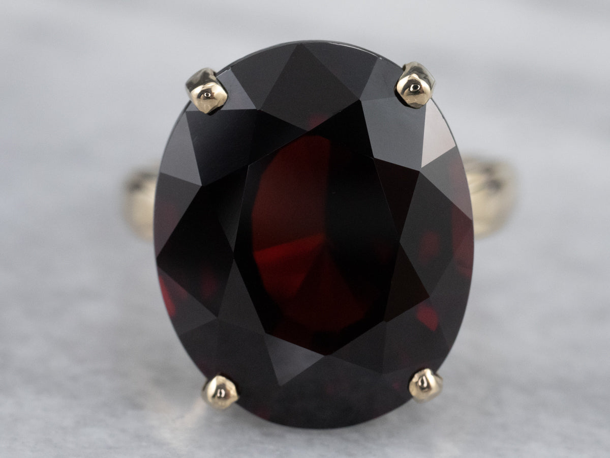 Vintage Gold Garnet Ring