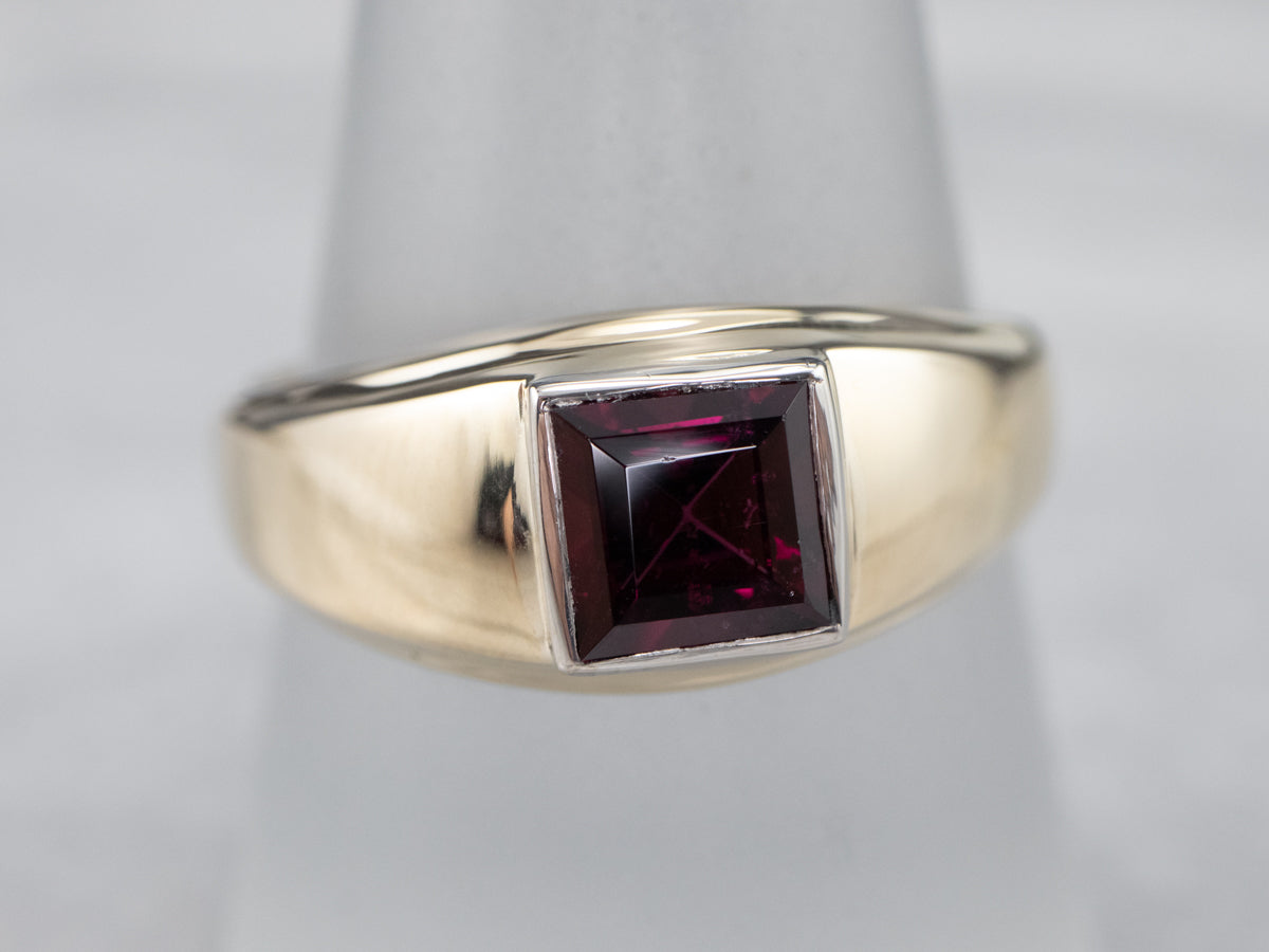 Unisex Garnet Solitaire Ring