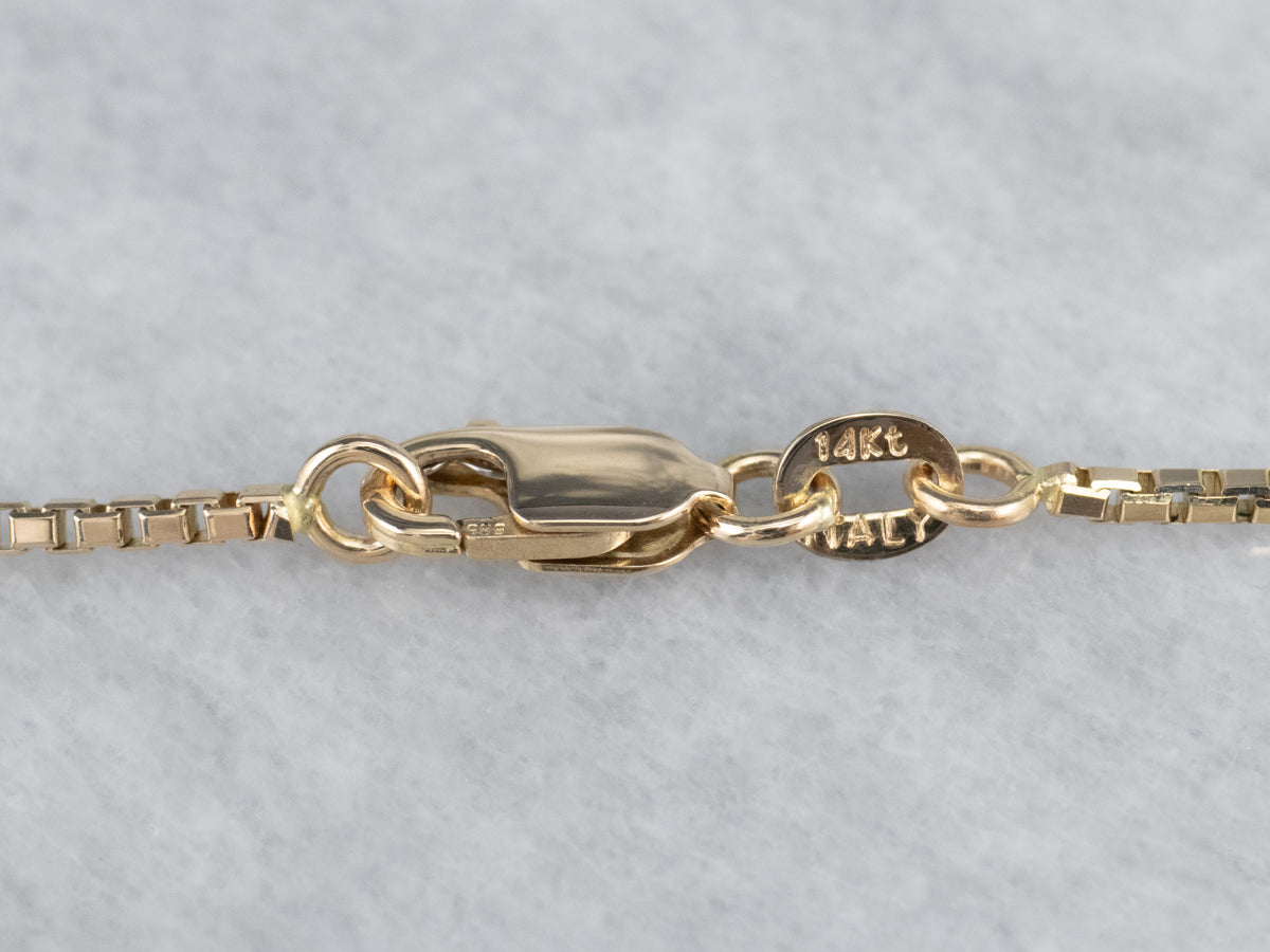 Sleek Gold Box Chain