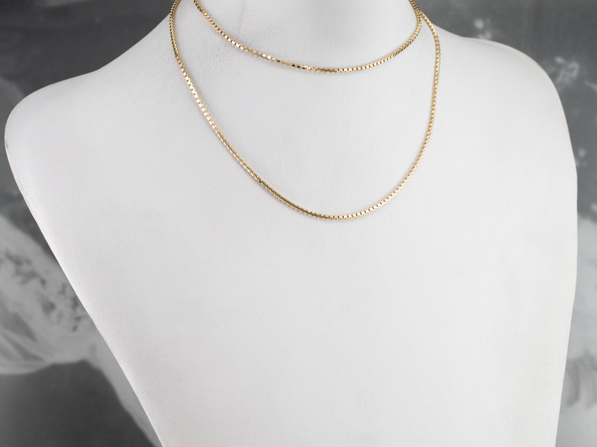 Sleek Gold Box Chain