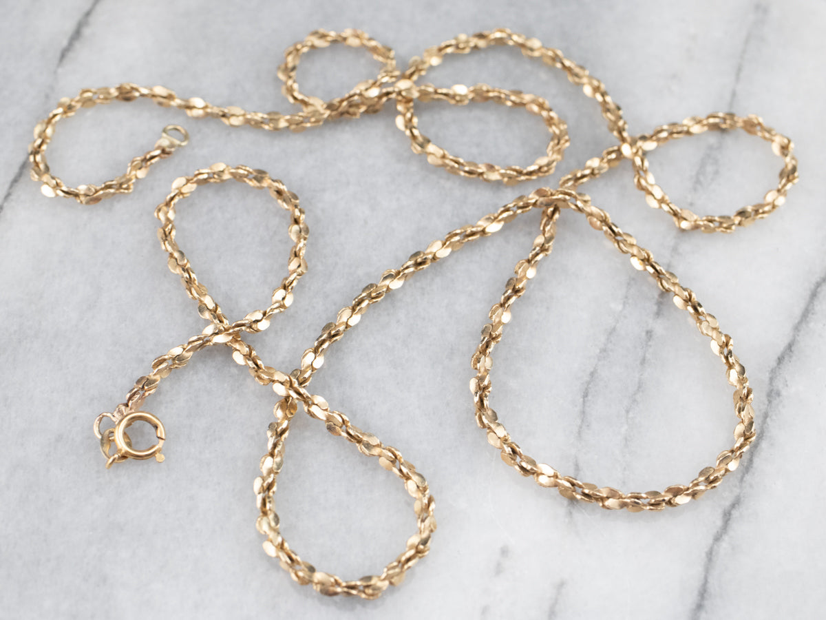 Twisting Gold Tinsel Chain