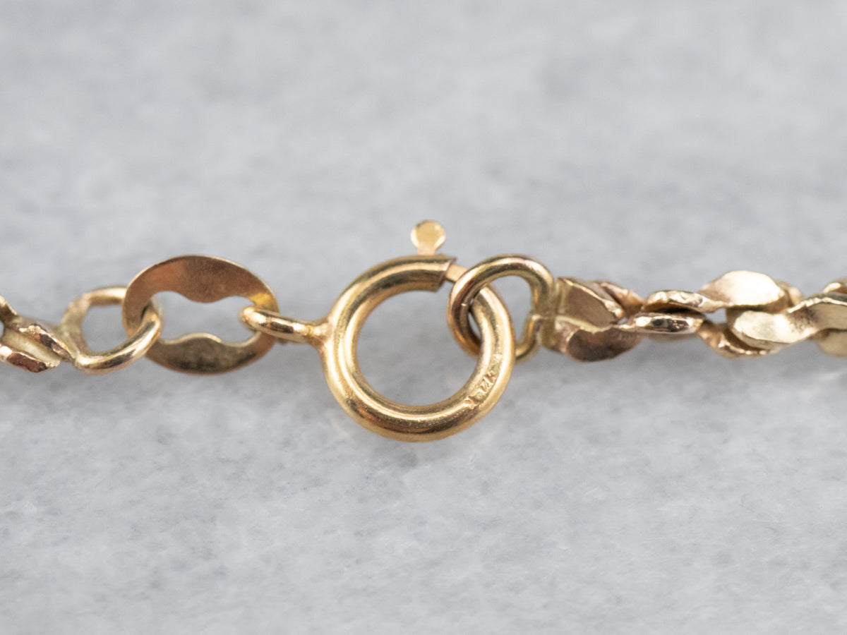 Twisting Gold Tinsel Chain