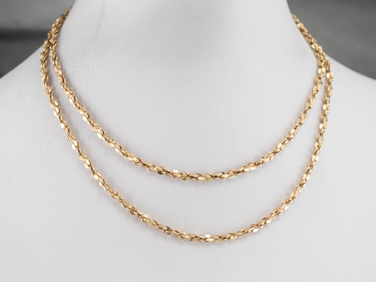 Twisting Gold Tinsel Chain