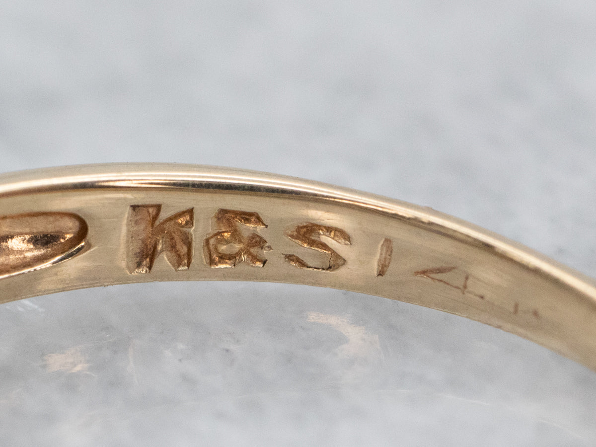 Classic Sapphire Solitaire Ring