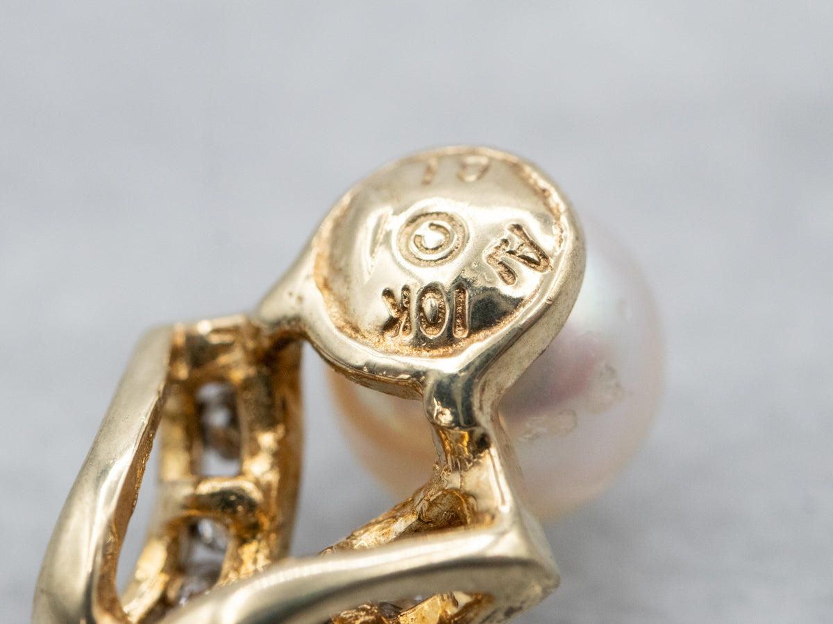 Modern Pearl and Diamond Pendant