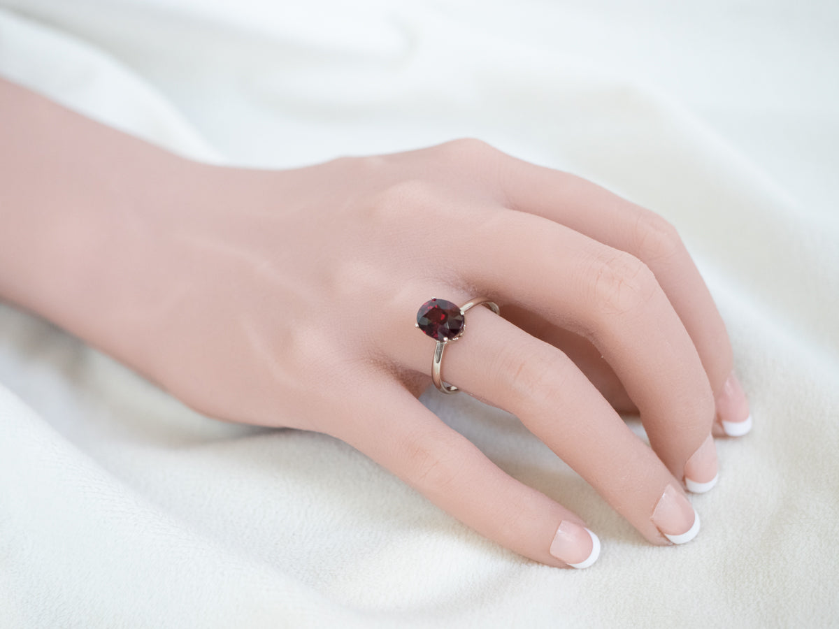 White Gold Pyrope Garnet Solitaire Ring
