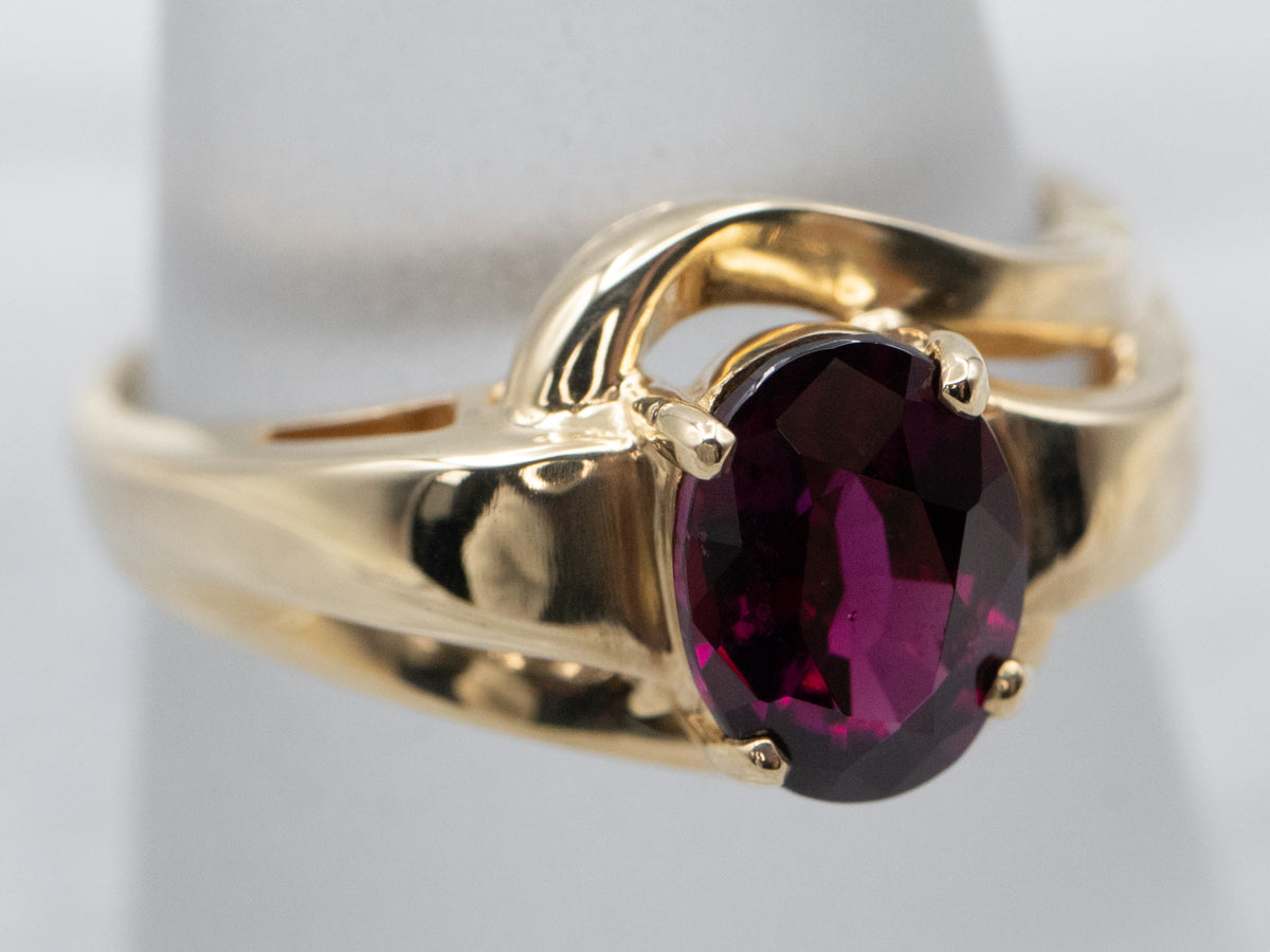 Vintage Rhodolite Garnet Ring in Yellow Gold