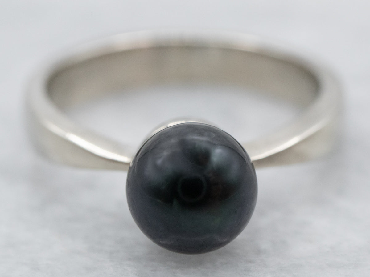 Minimalist Black Pearl Solitaire Ring
