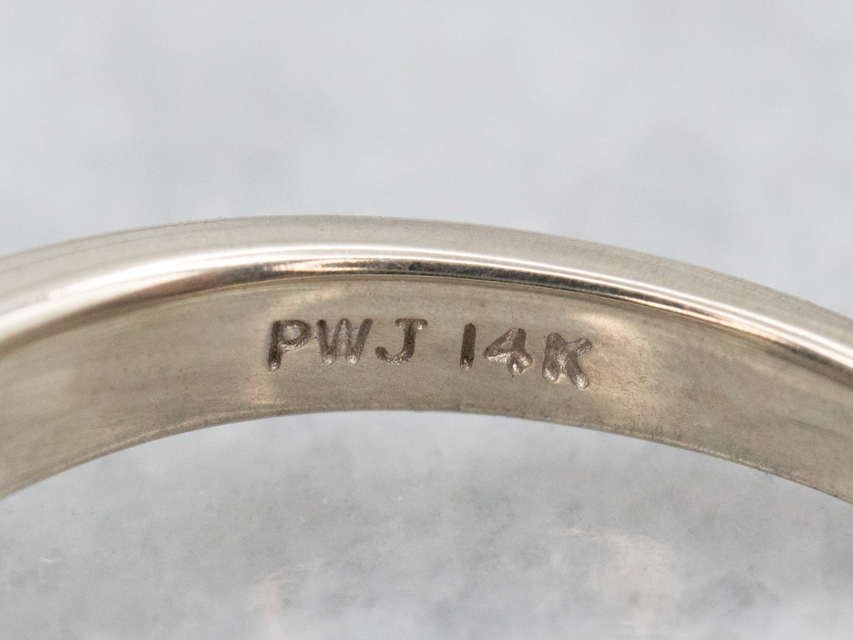 Anillo de compromiso de diamantes y zafiro vintage