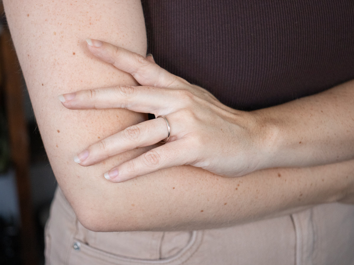 14K White Gold Plain Comfort Fit Band