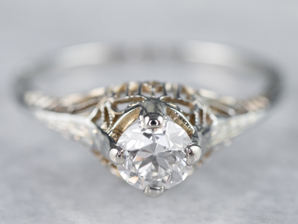 Anillo de compromiso de diamantes Art Déco de 18 quilates