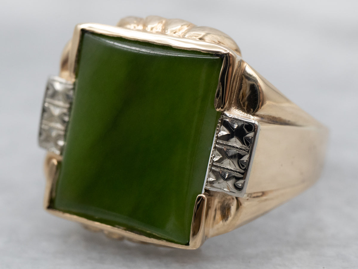 Vintage Men's Oval Green Jade Ring with Dragon Design in 14k Rose Gold For  Sale at 1stDibs | jade dragon ring, jade ring mens, mens jade rings