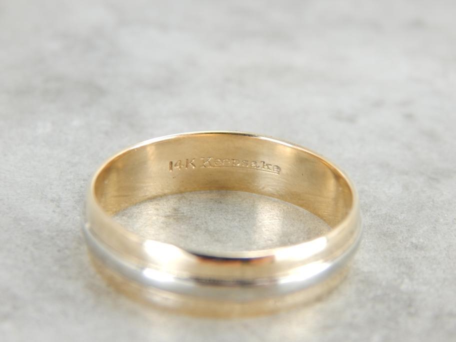 Vintage Keepsake Yellow and White Gold Band
