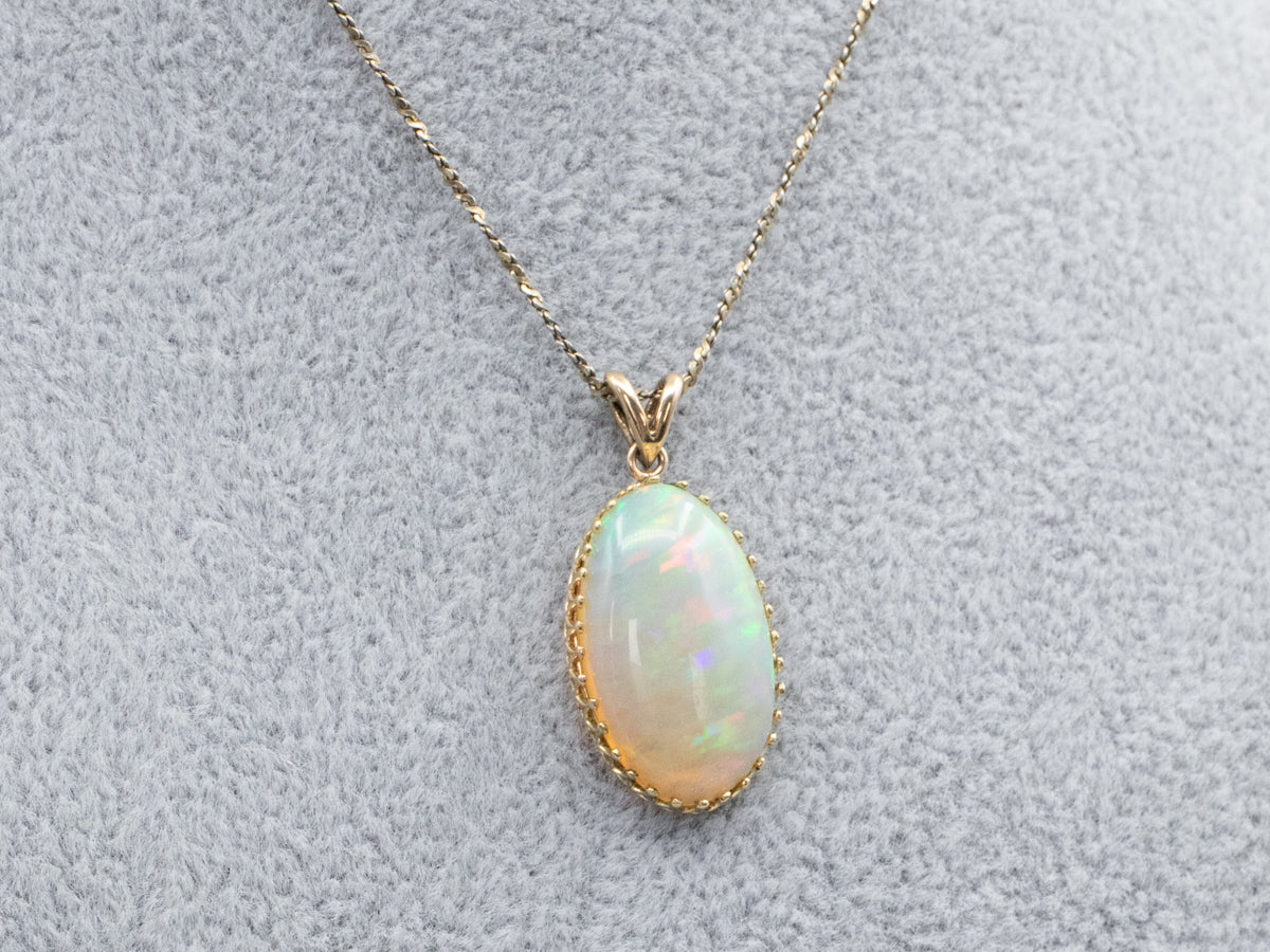 Opal Pendant in Yellow Gold