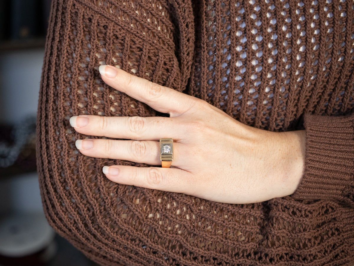 Anillo solitario de diamantes de talla europea atrevido