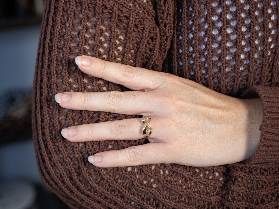 Looping Gold Jem & Pebbles Designer Band