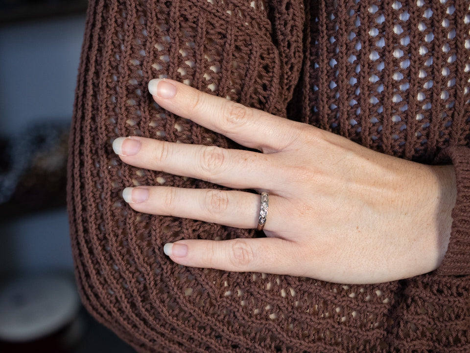 Vintage Diamond Sweetheart Band