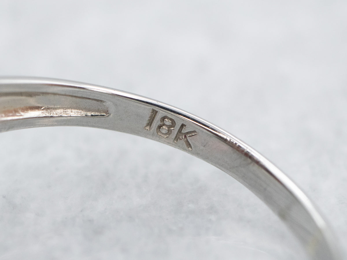 Anillo de granate de talla elegante Art Déco