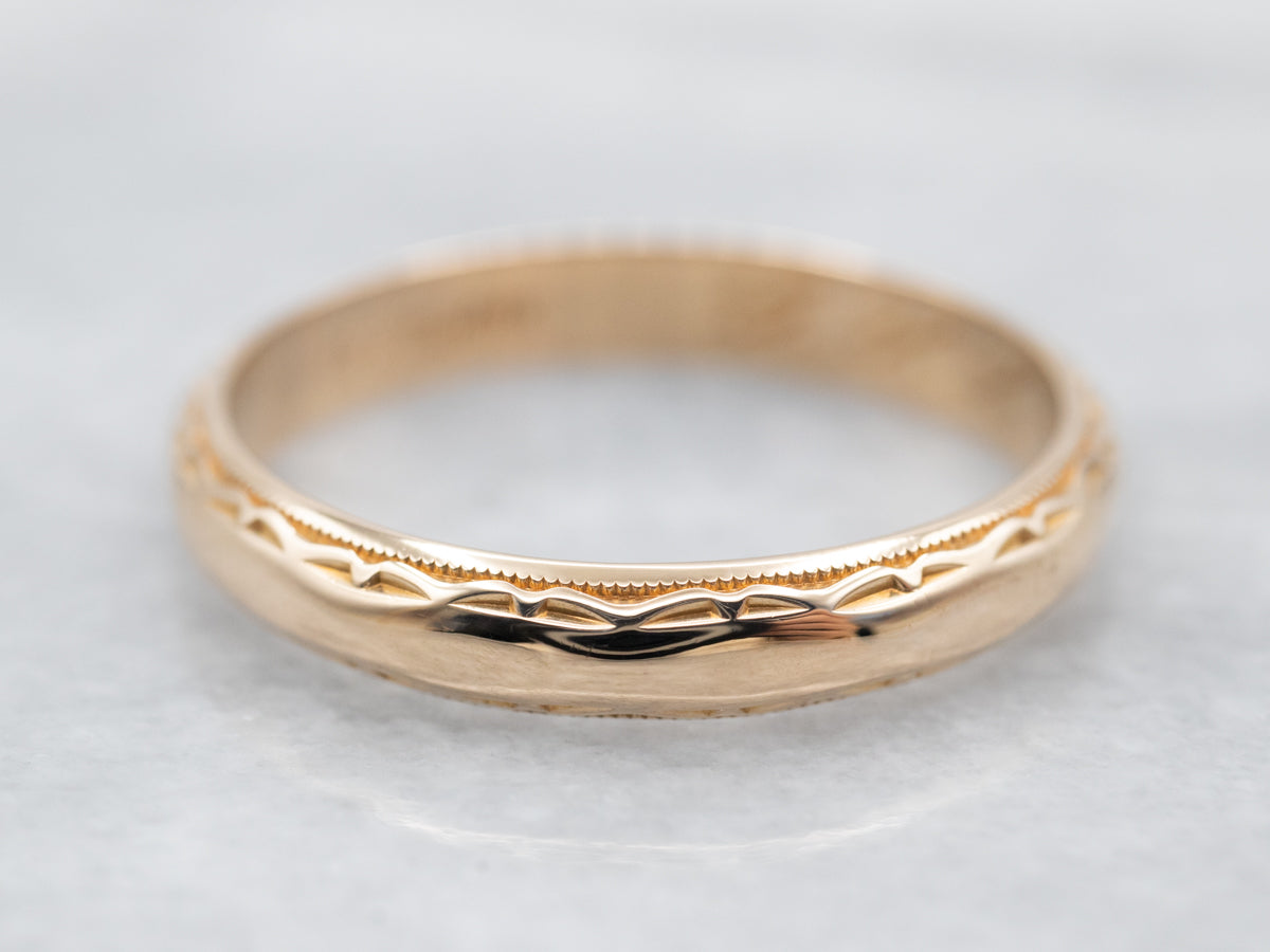 Alianza estampada con borde milgrain de 1959