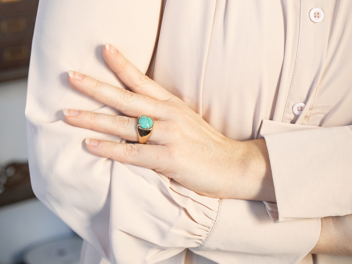 Unisex Vintage Gold Turquoise Solitaire Ring