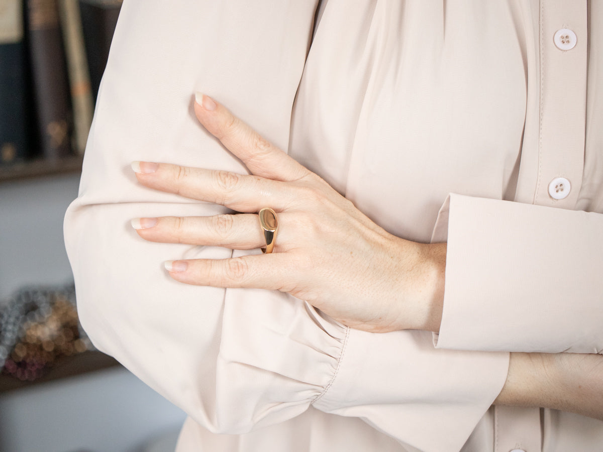 Classic East-West Unisex Signet Ring