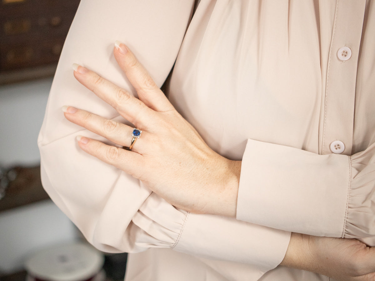 Orange Blossom Bi-Colored Sapphire Solitaire Ring