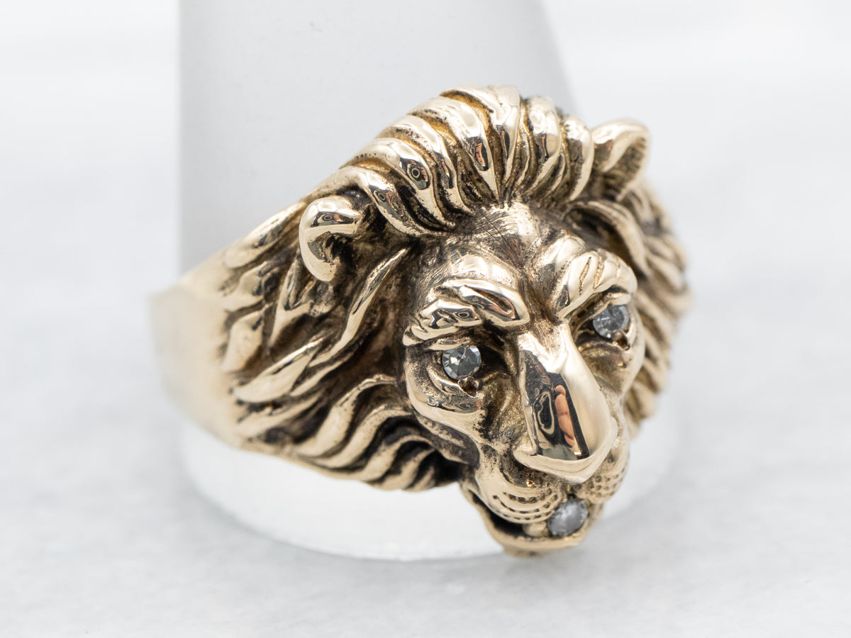 Satguru Men Women Stainless Steel Lion Head Ring with Red Stone Eyes  Roaring Lion Ring Engraved Carved Antique Style (Pack Of 2) & (Silver &  Black) : Amazon.in: Jewellery