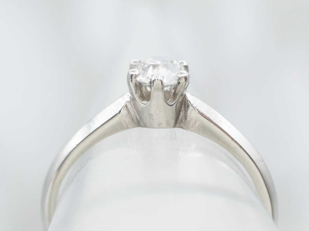 Anillo de compromiso con solitario de diamantes de talla Old Mine en platino