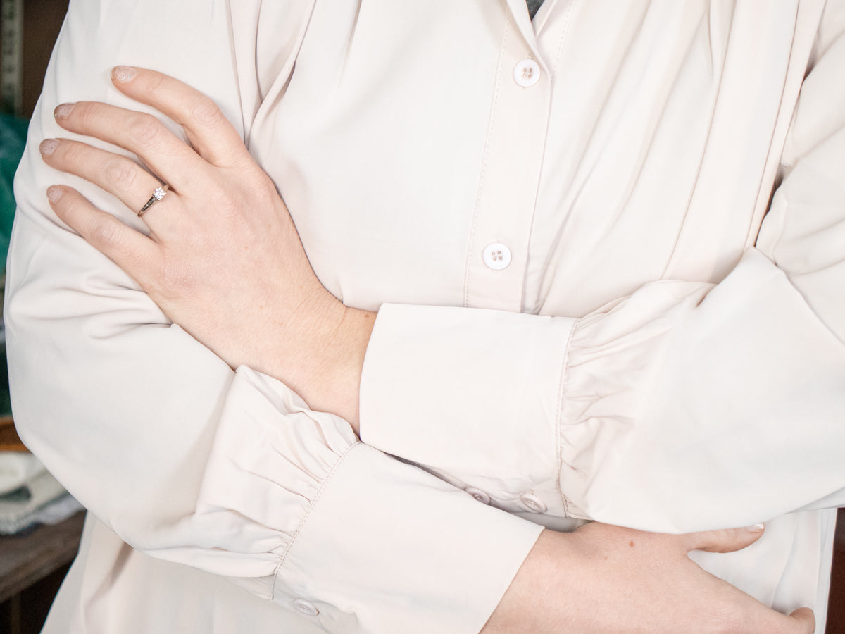 Anillo de compromiso con solitario de diamantes vintage