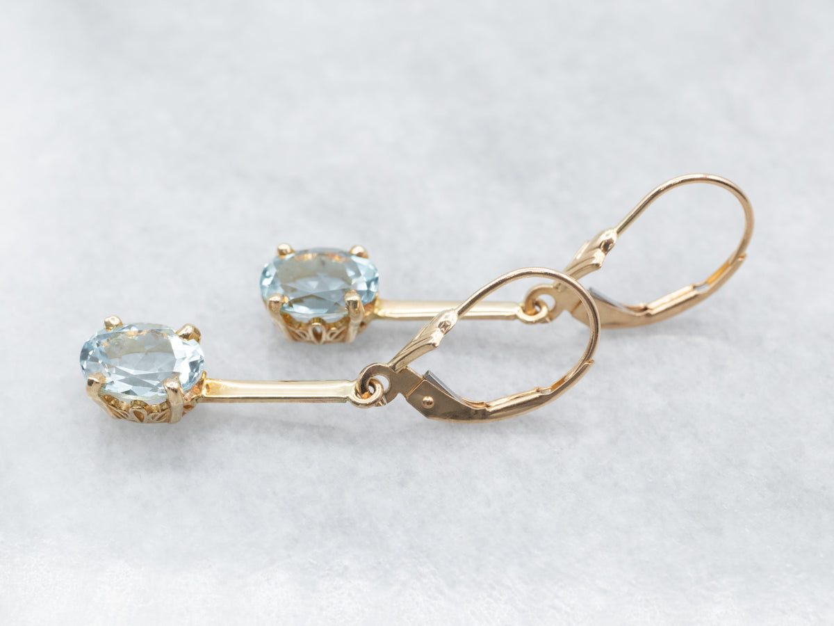 Pendientes colgantes de aguamarina en oro amarillo