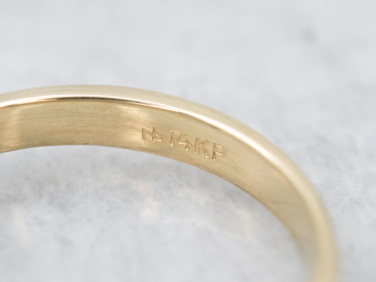 Radiant Cut Diamond Engagement Ring