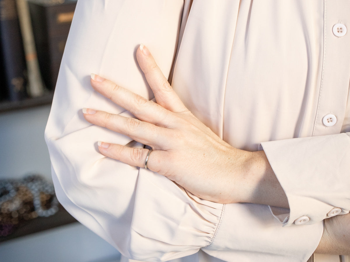 Vintage Orange Blossom 18-Karat White Gold Band