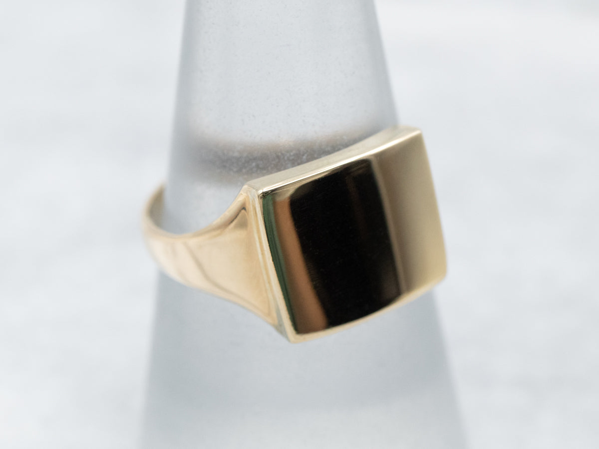 9Ct Gold Rectangle Top Signet Ring